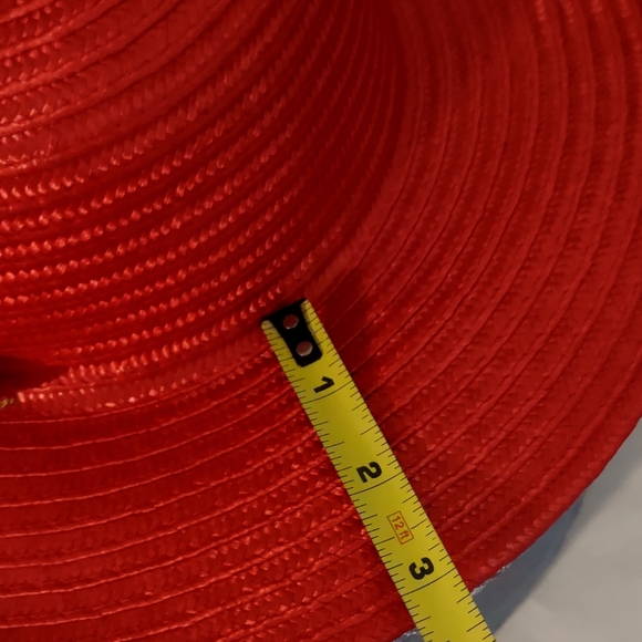 Red Hat with Purple Hat Brooch - Picture 8 of 12